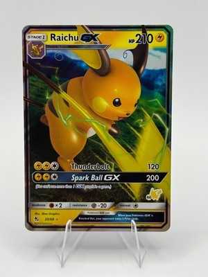 Raichu GX Holo Ultra Rare Hidden Fates 20/68 NM